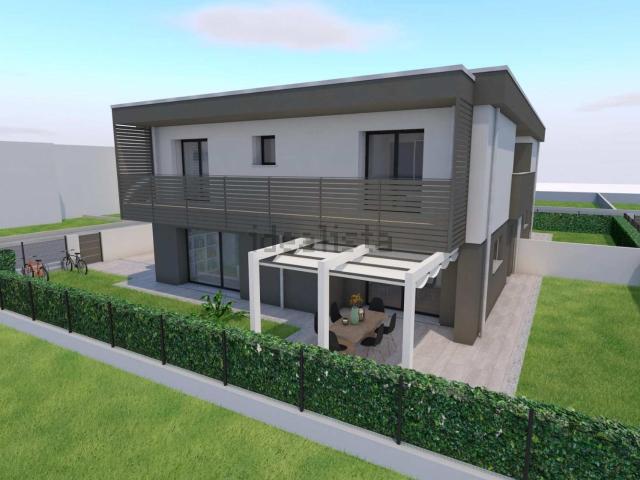 Villetta bifamiliare in vendita di 160 m² in Strada del Pozzetto