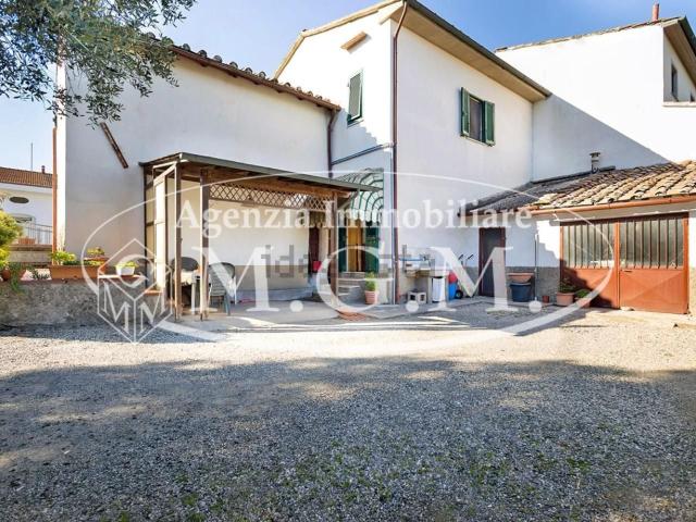Villetta bifamiliare in vendita di 160 m² in Via Bindone