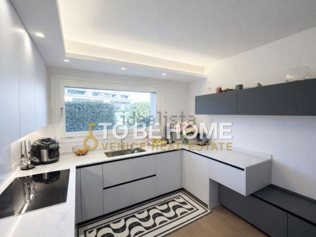 Villetta bifamiliare in vendita di 160 m² in Via Brugnari di Castelfranco, 8