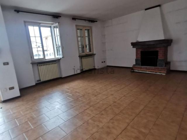 Villetta bifamiliare in vendita di 160 m² in Via Galileo Ferraris