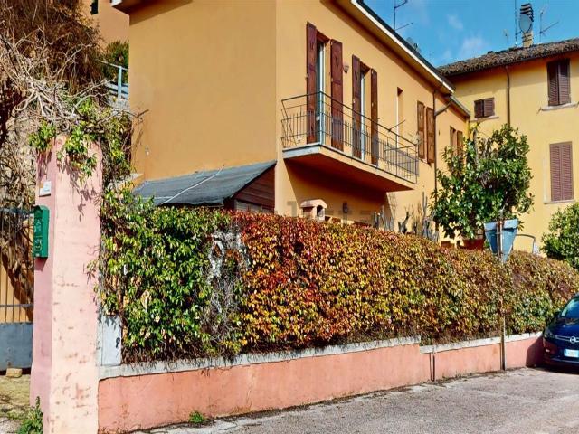 Villetta bifamiliare in vendita di 160 m² in Via Ponte Centesimo, 1