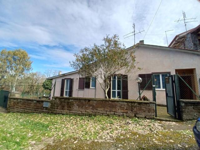 Villetta bifamiliare in vendita di 160 m² in Via San Paolo, 4
