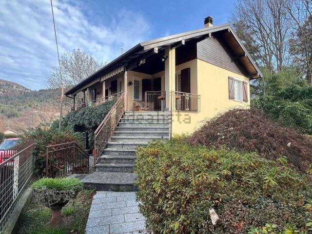 Villetta bifamiliare in vendita di 160 m²