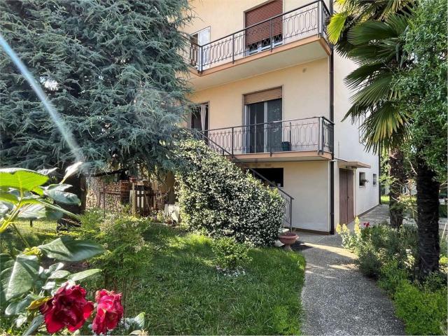 Villetta bifamiliare in vendita di 160 m²