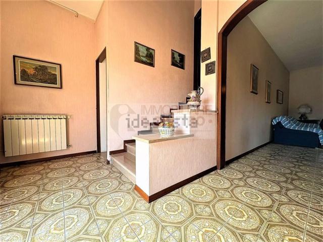Villetta bifamiliare in vendita di 160 m²