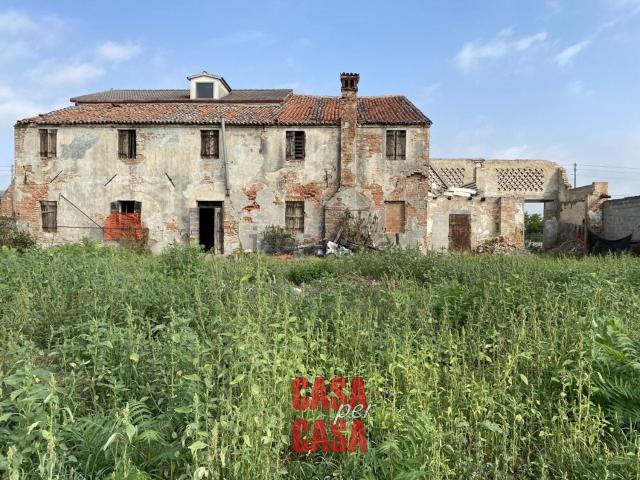 Villetta bifamiliare in vendita di 160 m²