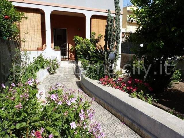 Villetta bifamiliare in vendita di 160 m²