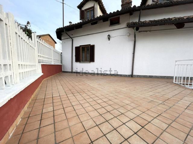 Villetta bifamiliare in vendita di 162 m² in Via Pelisseri, 8