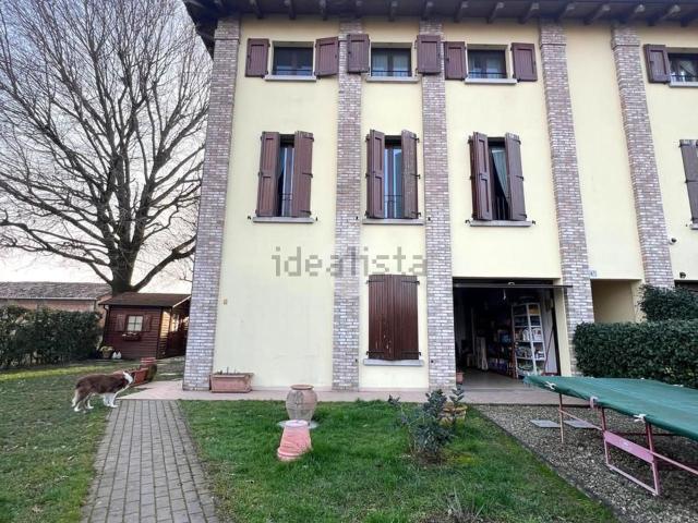 Villetta bifamiliare in vendita di 164 m² in Via Castelletto, 6