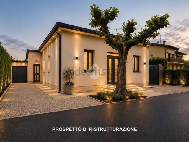 Villetta bifamiliare in vendita di 164 m² in Via Martiri della Libertà, 14