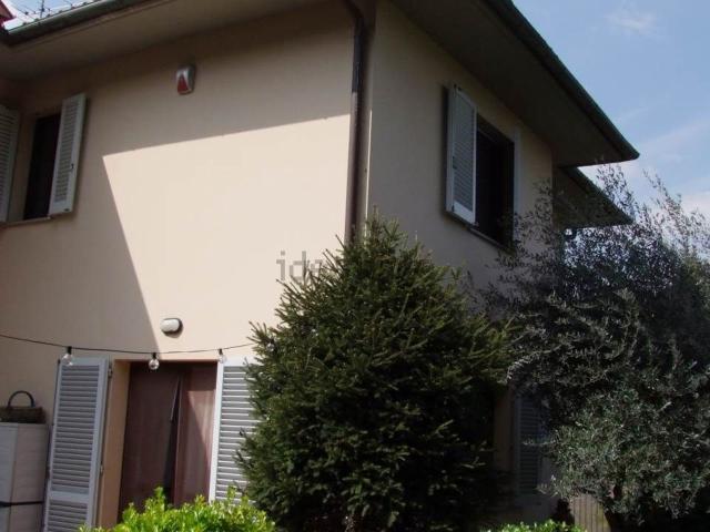 Villetta bifamiliare in vendita di 164 m²