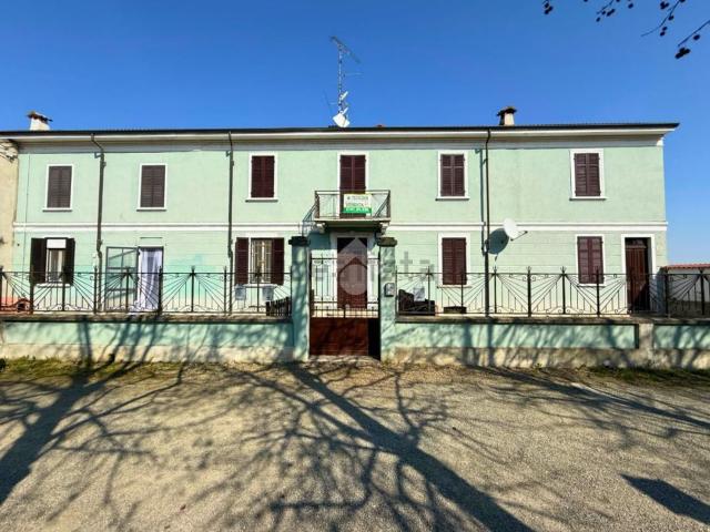 Villetta bifamiliare in vendita di 165 m² in Via Duca D&apos Aosta, 12