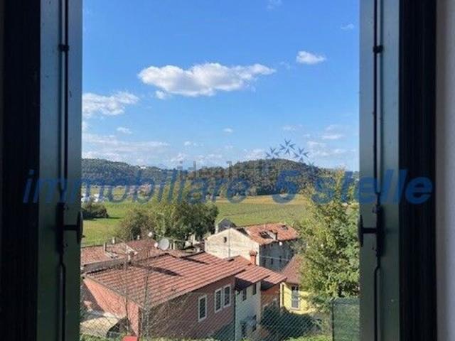 Villetta bifamiliare in vendita di 165 m² in Via Grancare Basse