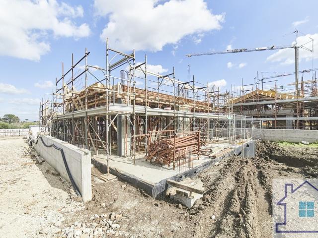 Villetta bifamiliare in vendita di 165 m² in Via Quarticciolo di Vermicino