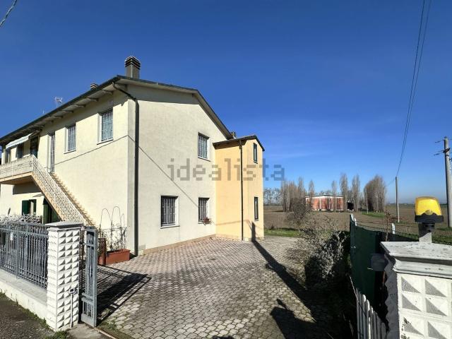 Villetta bifamiliare in vendita di 165 m²