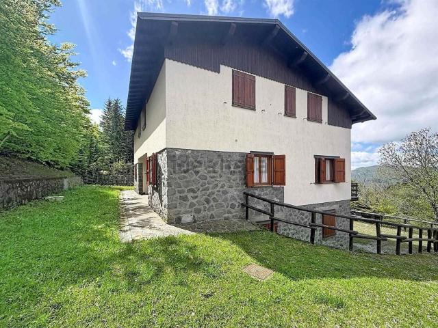 Villetta bifamiliare in vendita di 165 m²