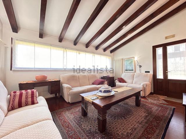 Villetta bifamiliare in vendita di 165 m²