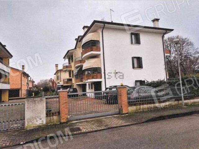 Villetta bifamiliare in vendita di 166 m² in Via Egidio Montagner, 28
