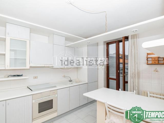 Villetta bifamiliare in vendita di 168 m² in Via Dante Alighieri, 28
