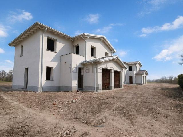Villetta bifamiliare in vendita di 168 m²