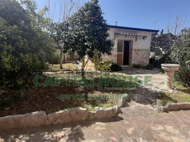 Villetta bifamiliare in vendita di 170 m² in Corso Pietro Ascolese