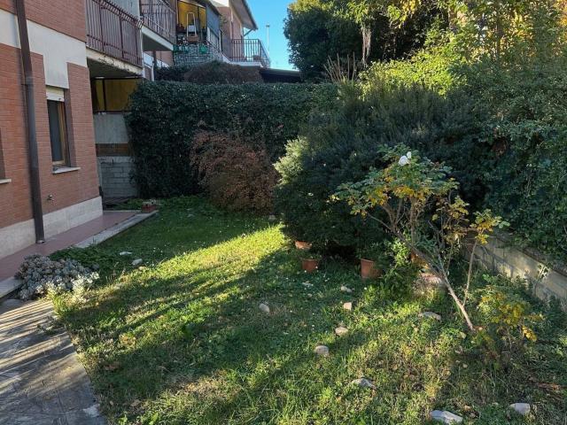 Villetta bifamiliare in vendita di 170 m² in Via Antonino Falzini, 22