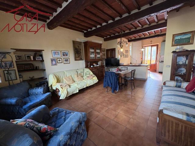 Villetta bifamiliare in vendita di 170 m² in Via di Vorno