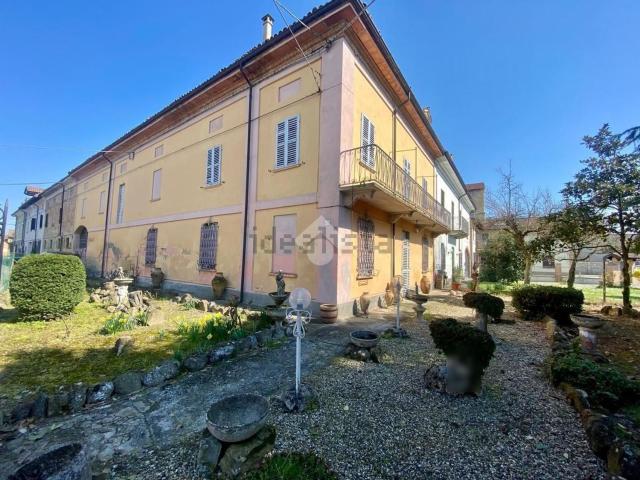 Villetta bifamiliare in vendita di 170 m² in Via Giosuè Carducci, 27