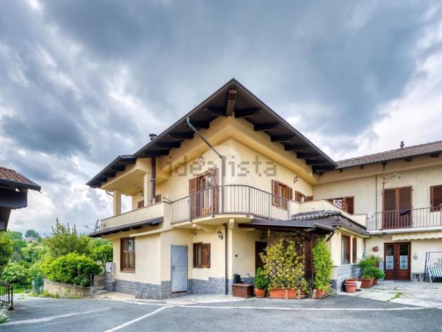 Villetta bifamiliare in vendita di 170 m² in Via Sacra di San Michele, 70