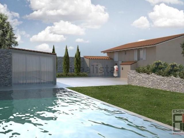 Villetta bifamiliare in vendita di 170 m² in Via Salaiola