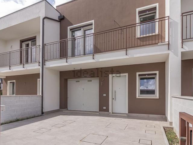 Villetta bifamiliare in vendita di 170 m²
