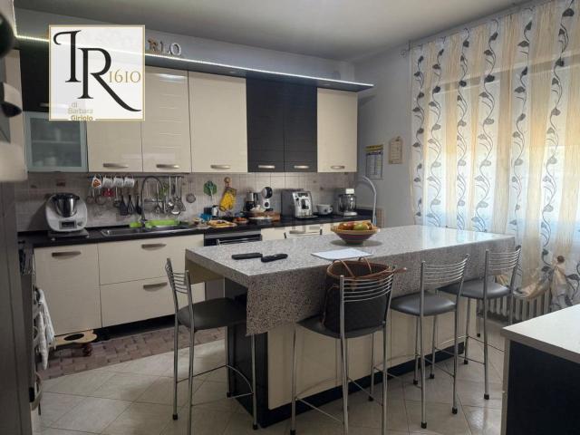 Villetta bifamiliare in vendita di 170 m²