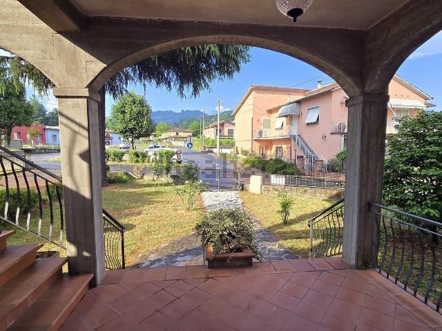 Villetta bifamiliare in vendita di 170 m²
