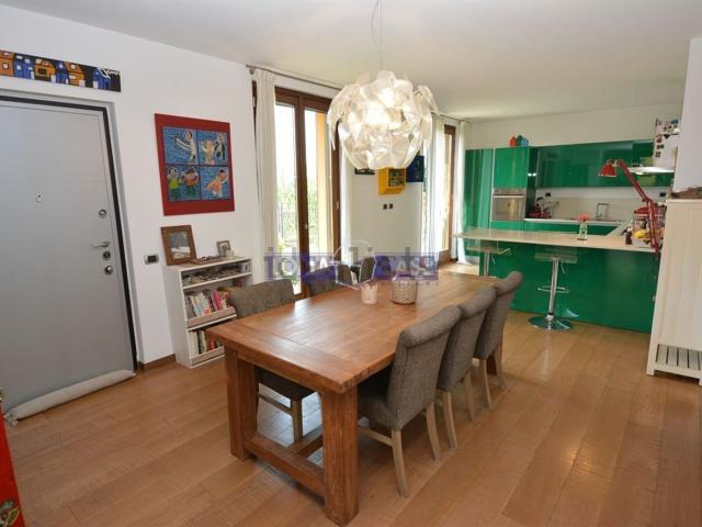 Villetta bifamiliare in vendita di 171 m²