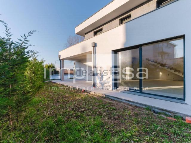 Villetta bifamiliare in vendita di 175 m² in Borgo San Giacomo