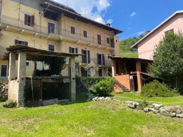 Villetta bifamiliare in vendita di 175 m² in Frazione Bose, 13
