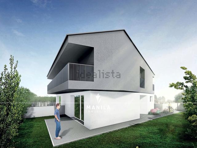 Villetta bifamiliare in vendita di 175 m² in Strada la Bassa