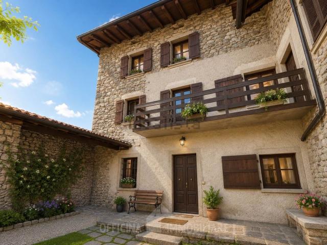 Villetta bifamiliare in vendita di 176 m² in Vicolo Traverso, 23
