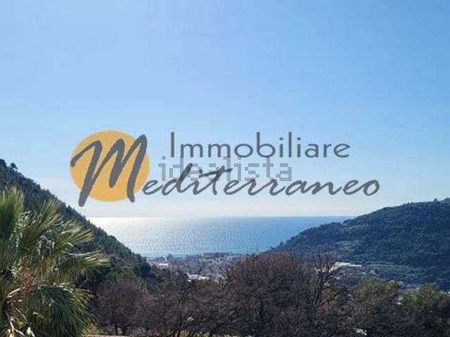 Villetta bifamiliare in vendita di 178 m² in Via Turistica
