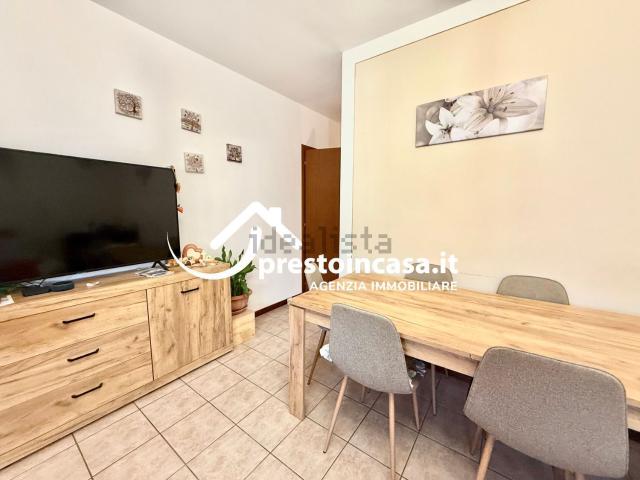 Villetta bifamiliare in vendita di 178 m² in Via del Bertacchino, 181