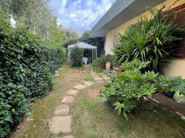 Villetta bifamiliare in vendita di 178 m²