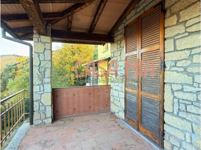 Villetta bifamiliare in vendita di 180 m² in Località Bozzola