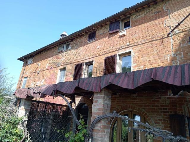 Villetta bifamiliare in vendita di 180 m² in Località Caioncola