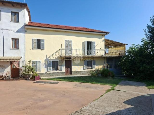 Villetta bifamiliare in vendita di 180 m² in Strada Annunziata, 69
