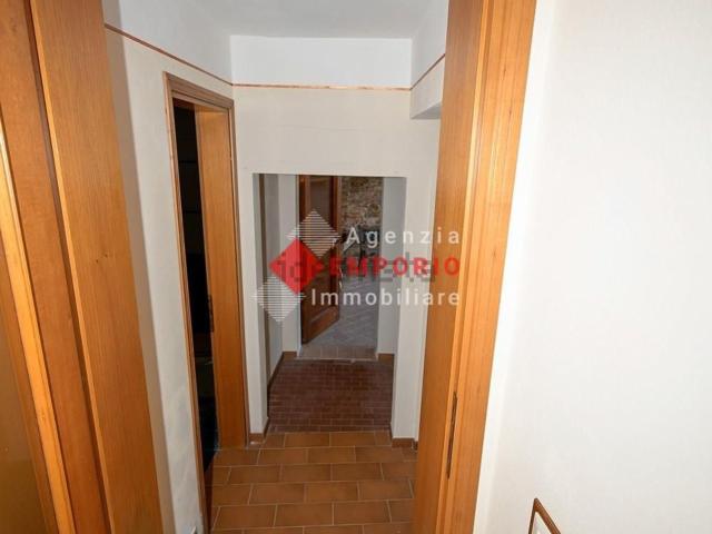 Villetta bifamiliare in vendita di 180 m² in Via Trombi