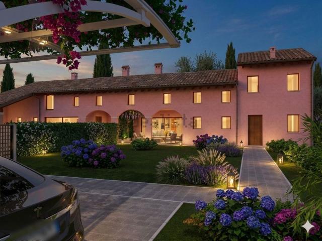 Villetta bifamiliare in vendita di 180 m² in Via volpago nord