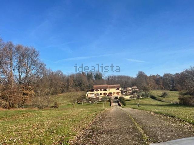 Villetta bifamiliare in vendita di 180 m² in Via Celleta, 61