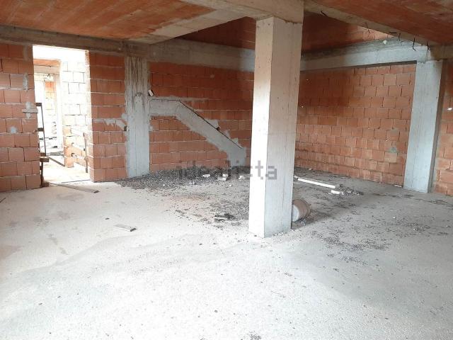 Villetta bifamiliare in vendita di 180 m² in Via Ettore Fieramosca