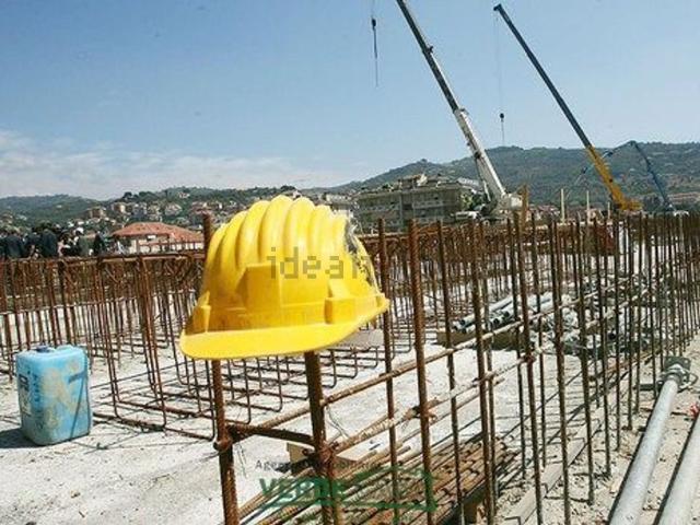 Villetta bifamiliare in vendita di 180 m² in Via Papa Giovanni XXIII