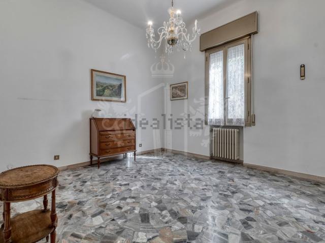 Villetta bifamiliare in vendita di 180 m² in Via Severino Ferrari